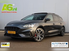 Ford Focus Wagon - 1.0 EcoBoost Hybrid ST Line X Business Trekhaak Panoramadak 18 inch Navigatie LED Carplay