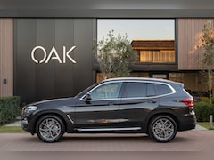 BMW X3 - xDrive20i High Executive | Navi | Panorama | Leder | Trekhaak | Camera | 19"LM | NL Auto |