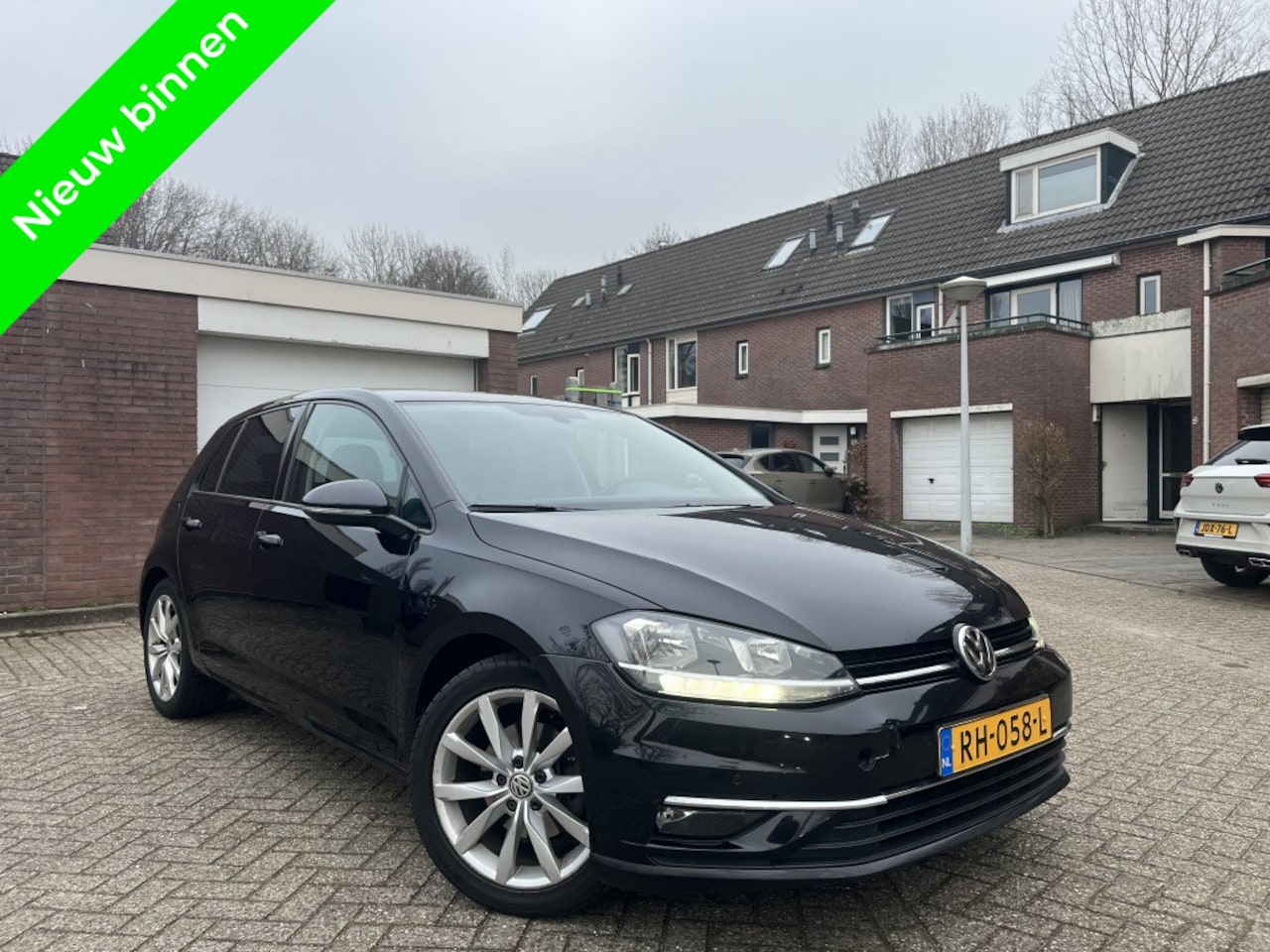 Volkswagen Golf - 7,5 1.6 TDI Automaat Clima Facelift 2017 - AutoWereld.nl