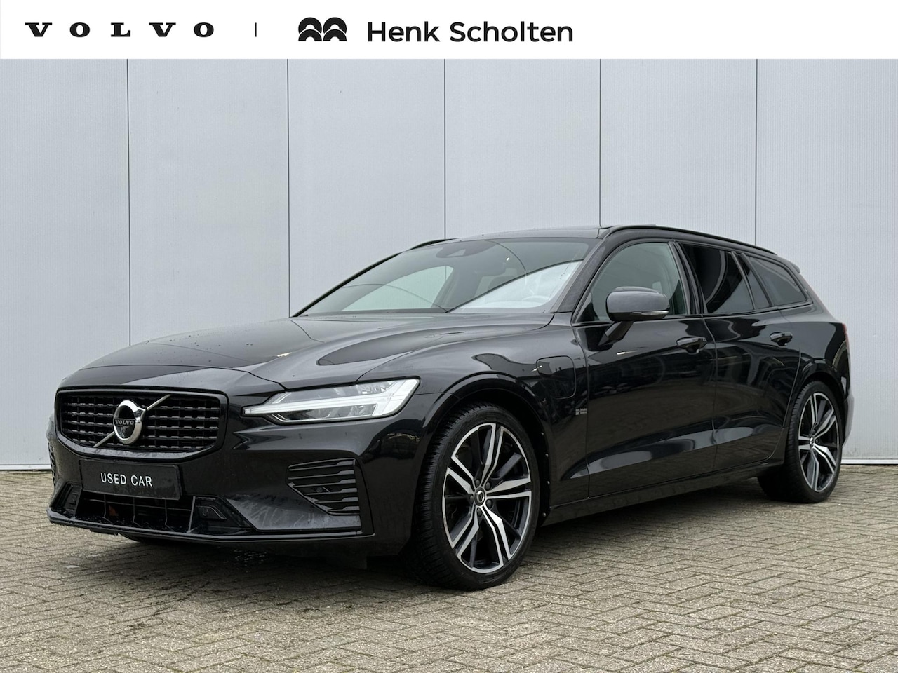 Volvo V60 - T6 Recharge AWD AUT8 340PK R-Design | Panoramadak | Geventileerde voorstoelen met massagef - AutoWereld.nl
