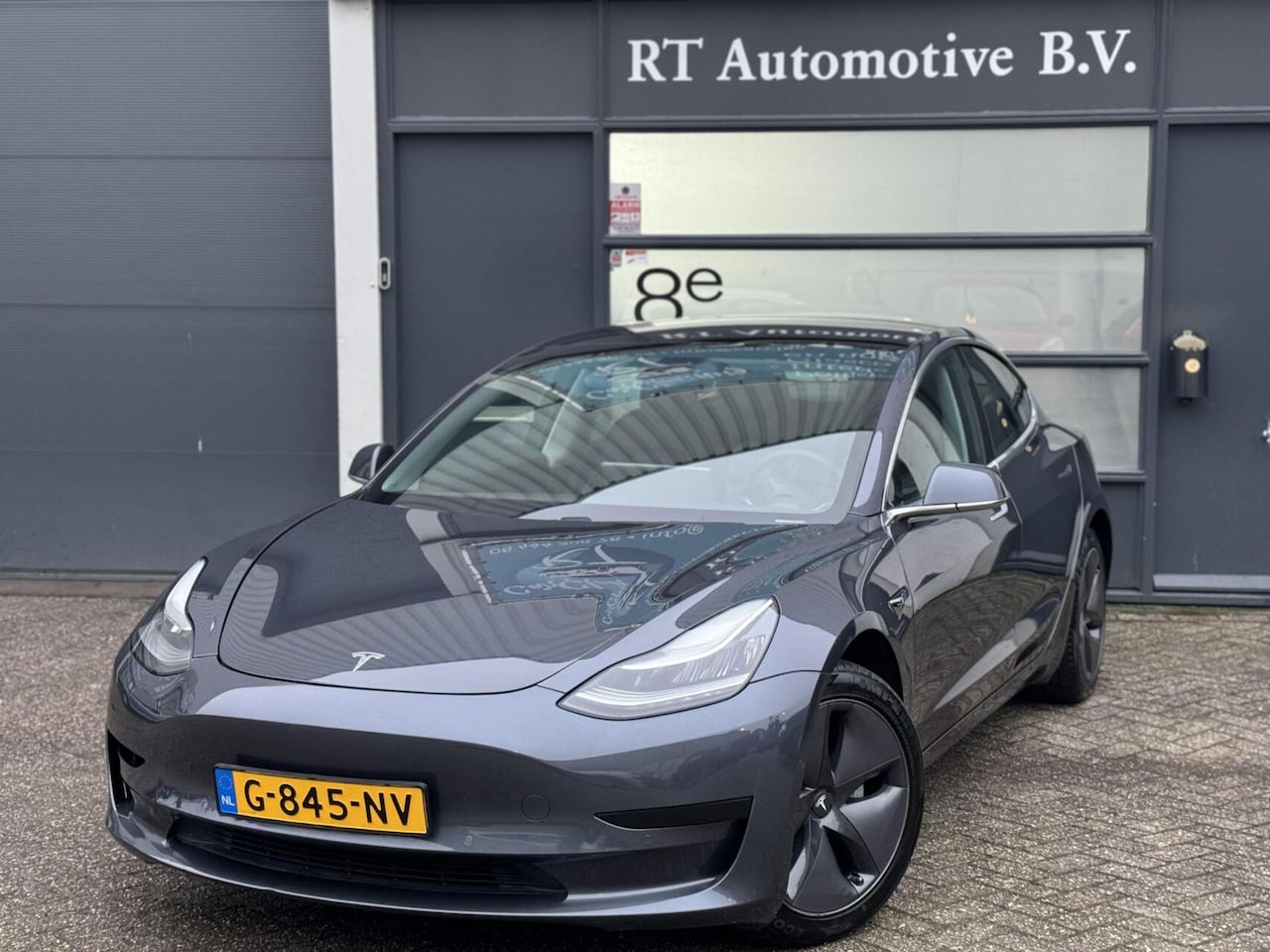 Tesla Model 3 - Standard RWD Plus 60 kWh Pano / Autopilot - AutoWereld.nl