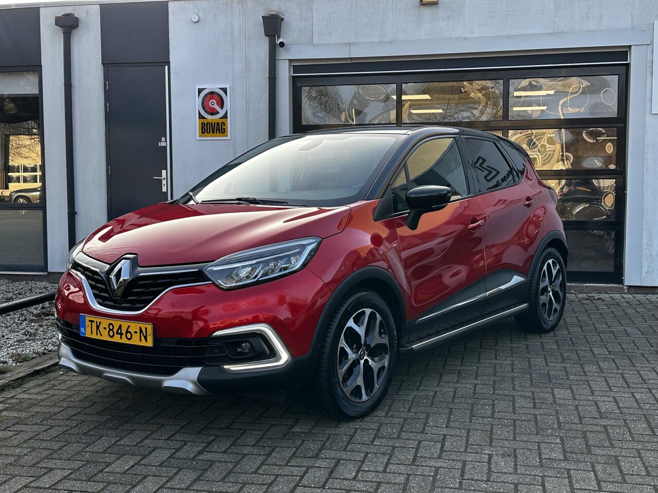 Renault Captur - 0.9 TCe Intens Navi | Camera | Trekhaak | Luxe uitvoering ! - AutoWereld.nl