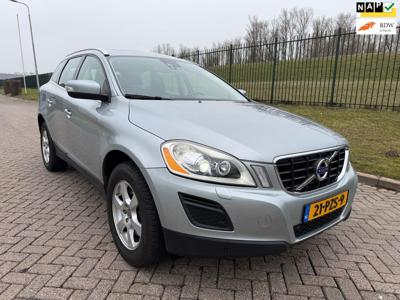 Volvo XC60 - 2.0T Summum - AutoWereld.nl