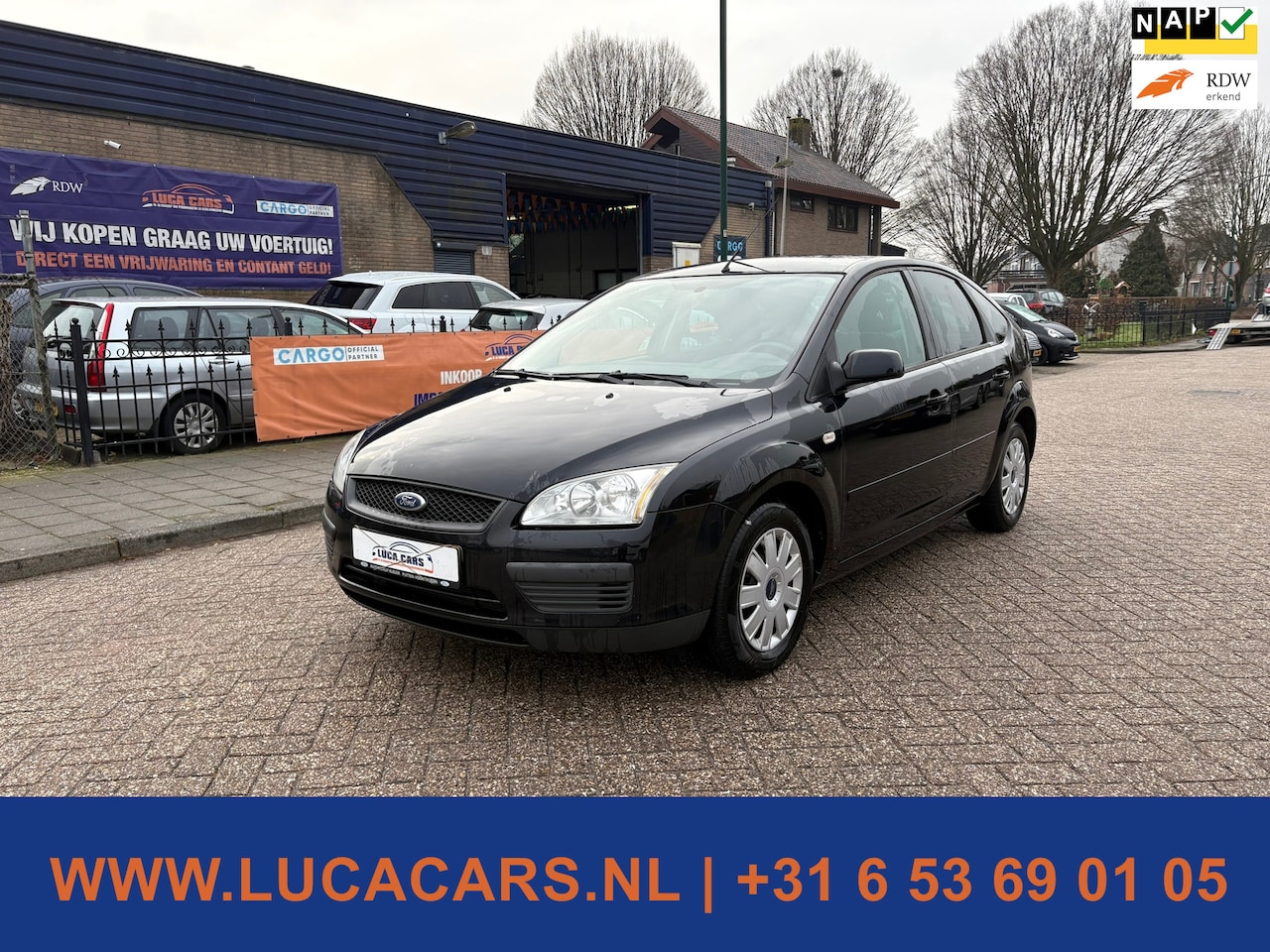 Ford Focus - 1.6-16V Trend 2X SLEUTEL + BOEKJES! - AutoWereld.nl