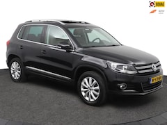 Volkswagen Tiguan - 1.4 TSI R-Line Edition I AUTOMAAT I LEER I NAVI I STOELVERWARMING