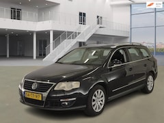 Volkswagen Passat Variant - 2.0 Comfortline AUTOMAAT PSENSOR CRUISE TREKHAAK 2 X SLEUTELS