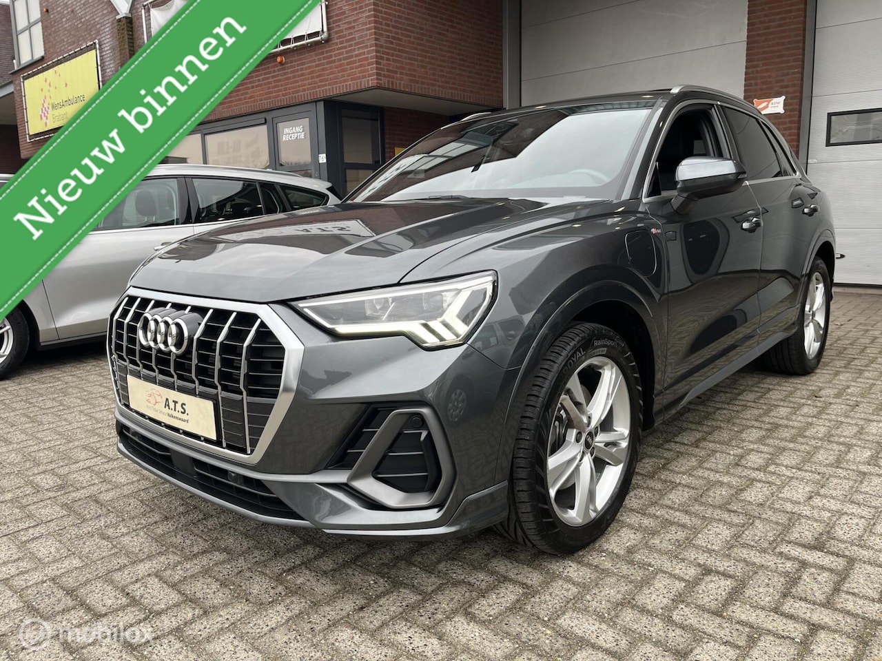 Audi Q3 - 45 TFSI e S-LINE*PANO-DAK*ACC*CAMERA*LED*PDC* - AutoWereld.nl