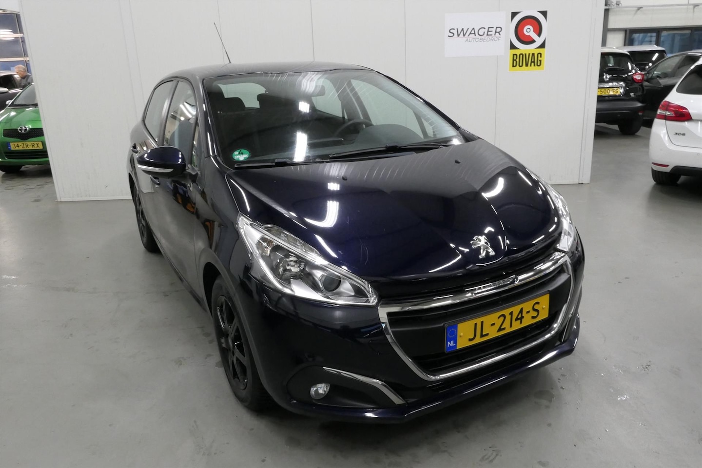 Peugeot 208 - 1.2 Puretech 82pk 5D Blue Lion - AutoWereld.nl