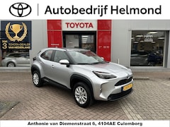 Toyota Yaris Cross - 1.5 Hybrid Active Automaat | Boekjes compleet | Achteruitrij camera | Navigatie Apple CarP
