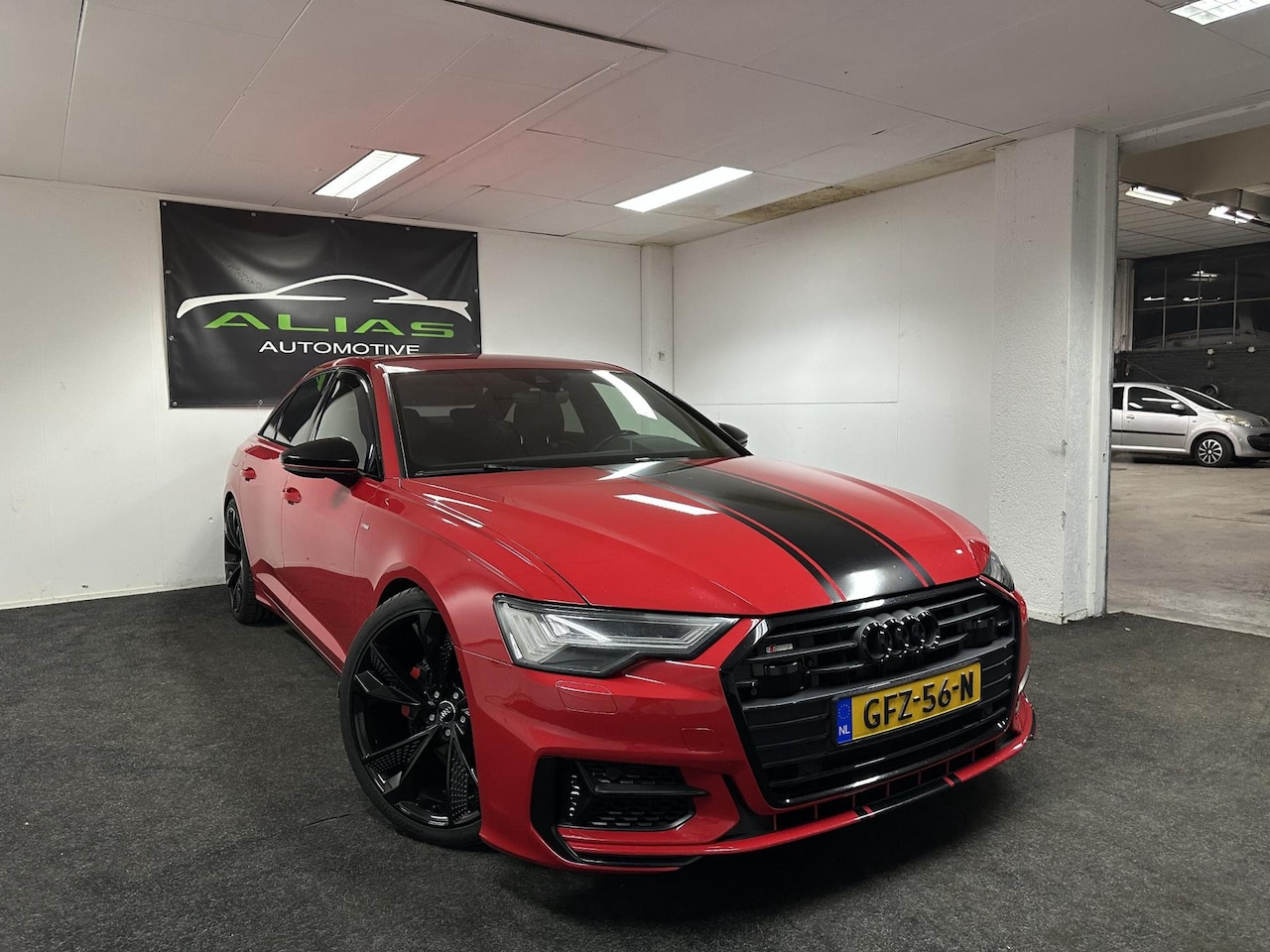 Audi A6 Limousine - 40 TDI Sport / Navi / Lane Assist / Carbon / 21" / NAP! - AutoWereld.nl