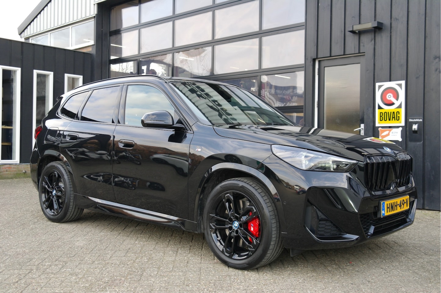 BMW X1 - xDrive30e | M-Sport | NL-Auto | Memory | H/ Kardon | Pano | Full Option - AutoWereld.nl