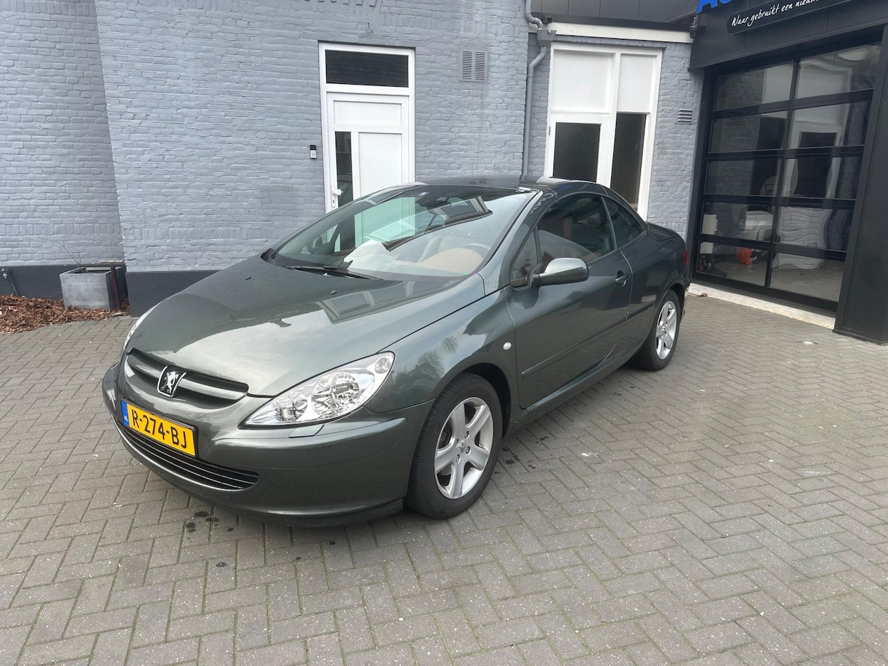 Peugeot 307 CC - 2.0-16V | LEER | PARKEERSENSOREN | CLIMA | - AutoWereld.nl
