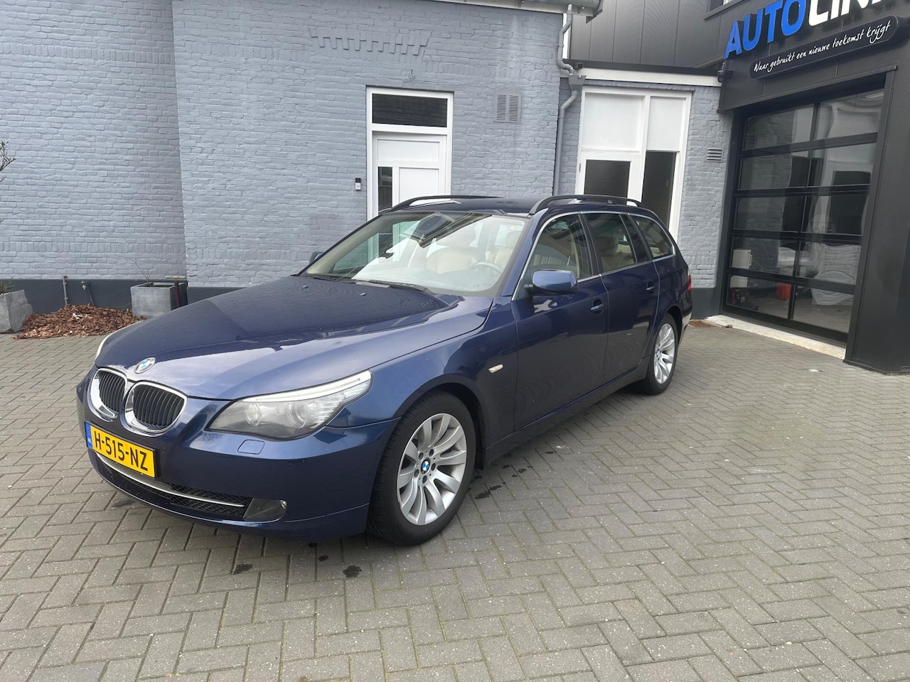 BMW 5-serie Touring - 520i | NAVI | LEER | MEMORY | - AutoWereld.nl
