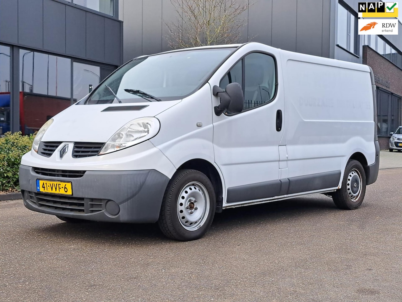 Renault Trafic - 2.0 dCi T27 L1H1 Générique Export - AutoWereld.nl