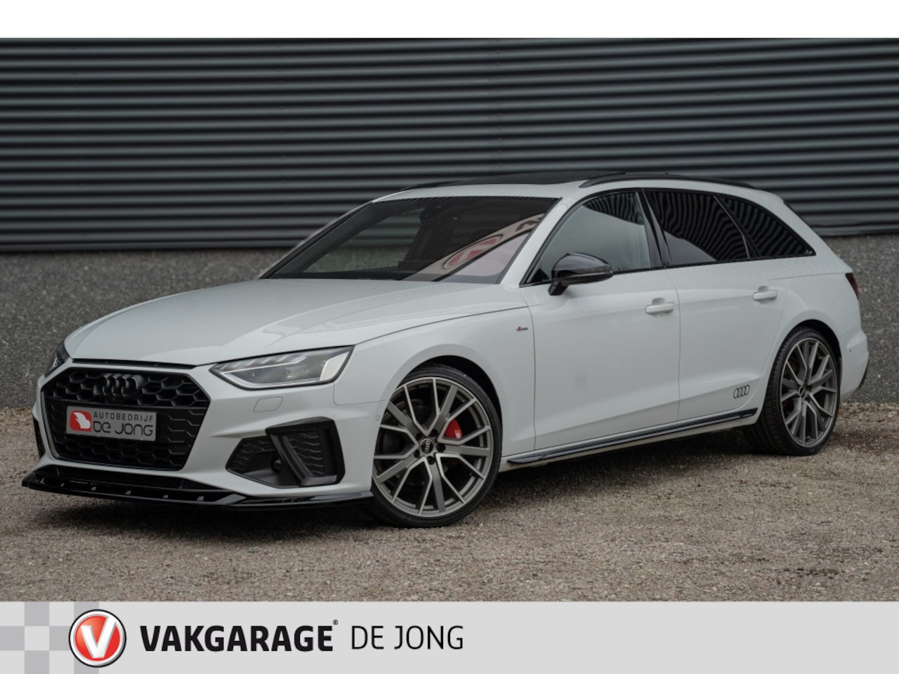 Audi A4 Avant - 40 TFSI Competition | RS-Stoelen | Pano | Massage | B&O | Trekh - AutoWereld.nl