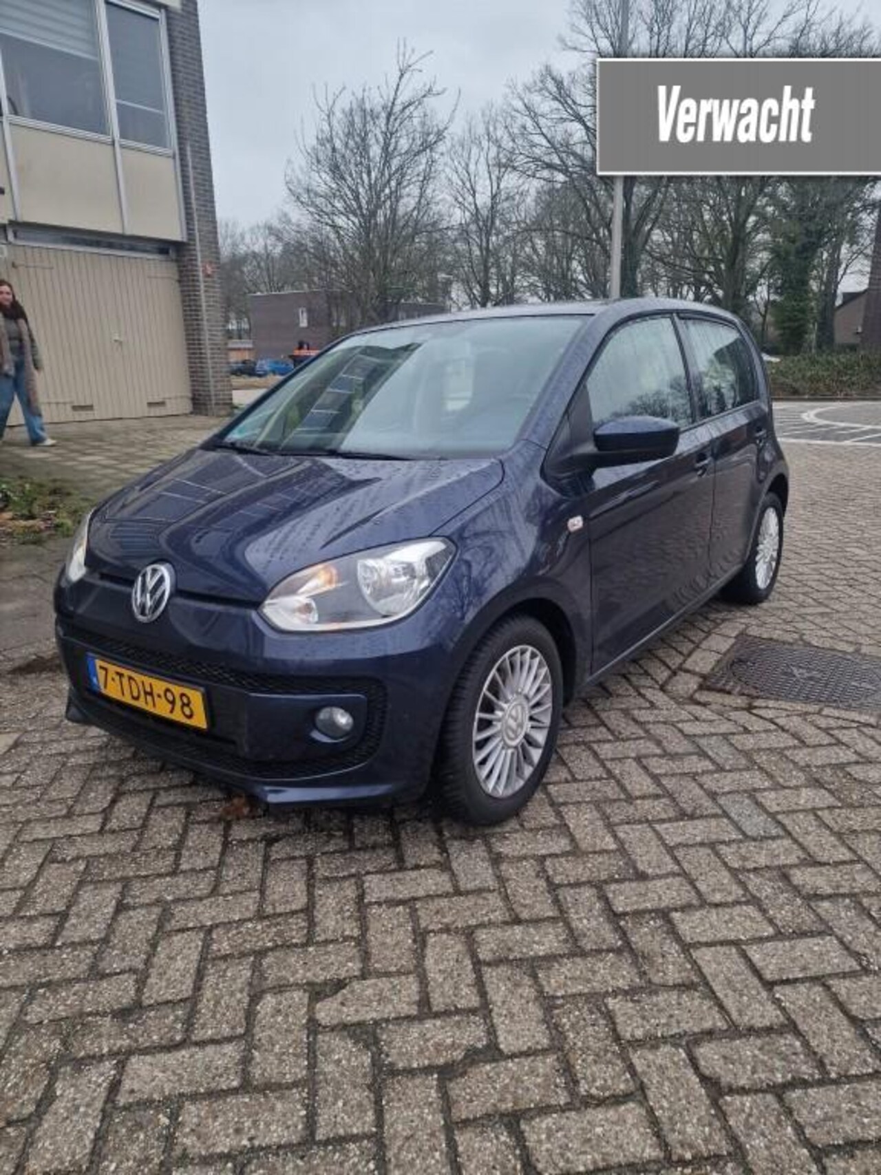 VOLKSWAGEN UP