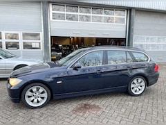 BMW 3-serie Touring - 325xi High Executive E91 Leer Panoramadak xDrive 6-cilinder 218pk Voll.Historie NL-auto