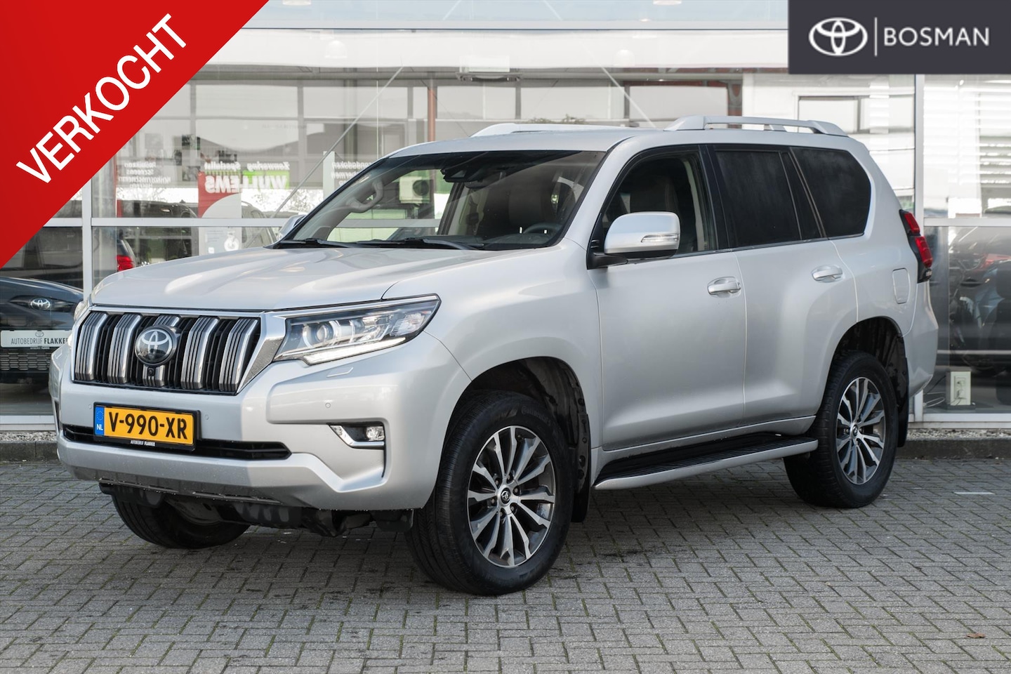 Toyota Land Cruiser 150 - 2.8 D-4D 177pk Standard Roof Blind Van - AutoWereld.nl