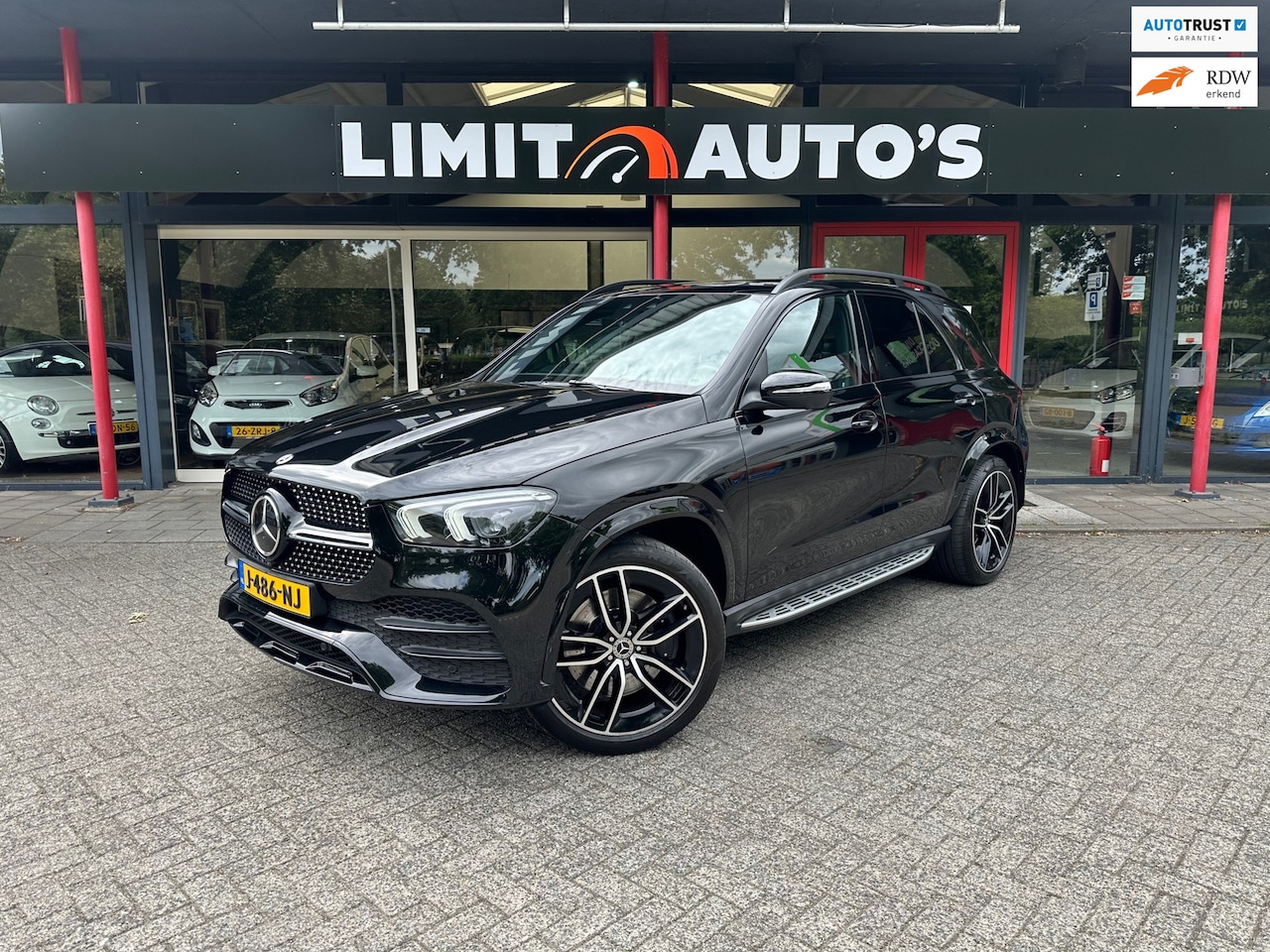 Mercedes-Benz GLE-Klasse - 450 4MATIC Premium Plus Panorama/360camera/Navi/St.verwarming/Apk - AutoWereld.nl