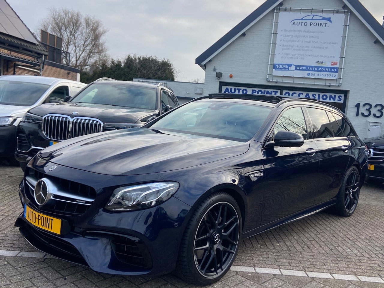 Mercedes-Benz E-klasse Estate - AMG 63 4X4/NL-AUTO/PANO/BURMESTER/MASSAGE/HEADUP - AutoWereld.nl