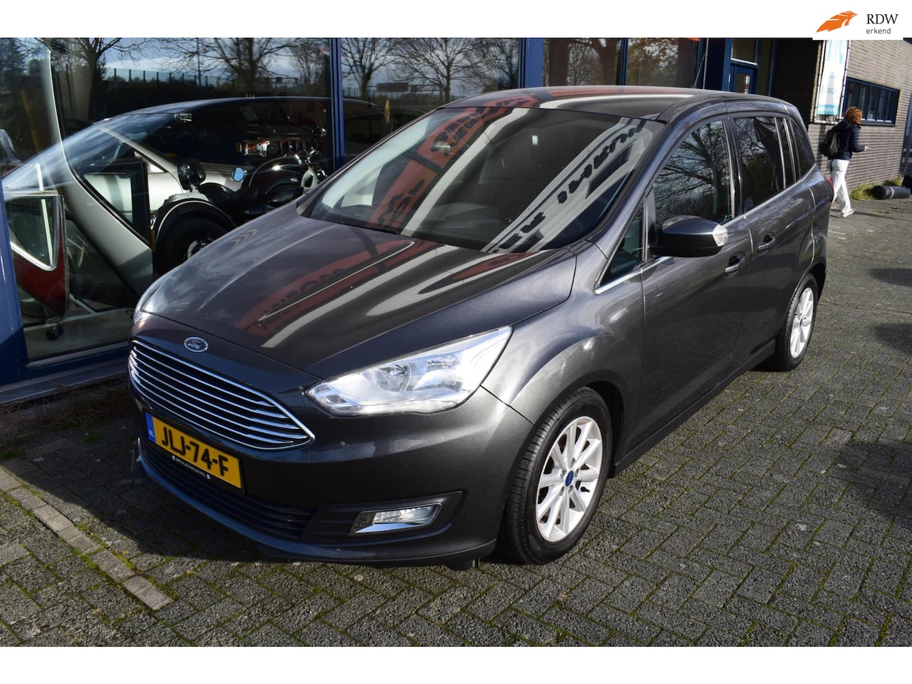 Ford Grand C-Max - 1.0 Titanium 1.0 Titanium - AutoWereld.nl