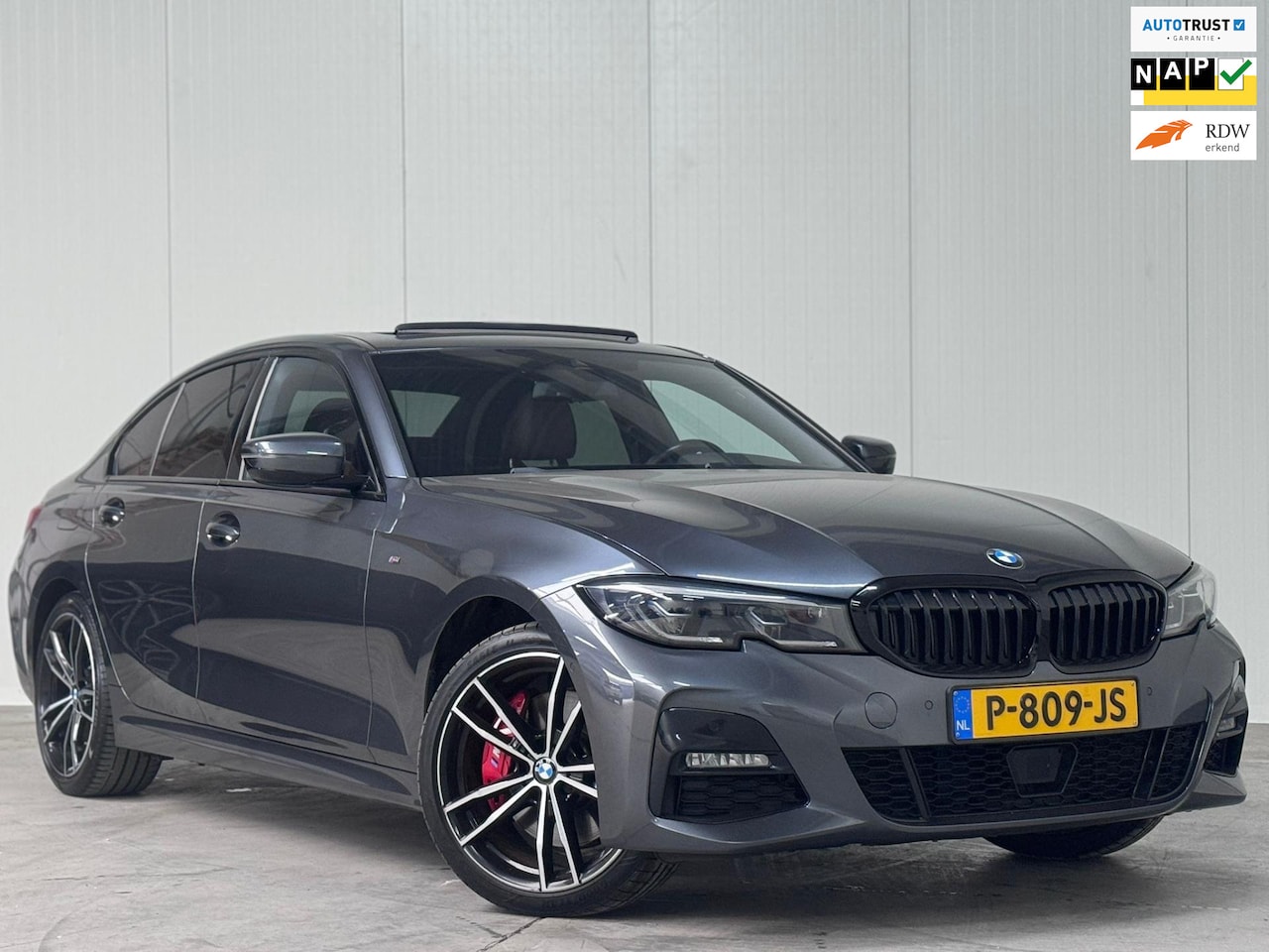BMW 3-serie - 320e M-SPORT SCHUIFDAK l LASER l CAMERA l SFEER l ADAPT.CRUISE l STUURVERW l ORG.NL l DEAL - AutoWereld.nl