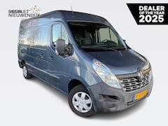 Renault Master - T33 2.3 dCi L2H2 / TREKHAAK / NAVIGATIE / CRUISE CONTROL / BIJRIJDERSSTOEL / PARKEERSENSOR