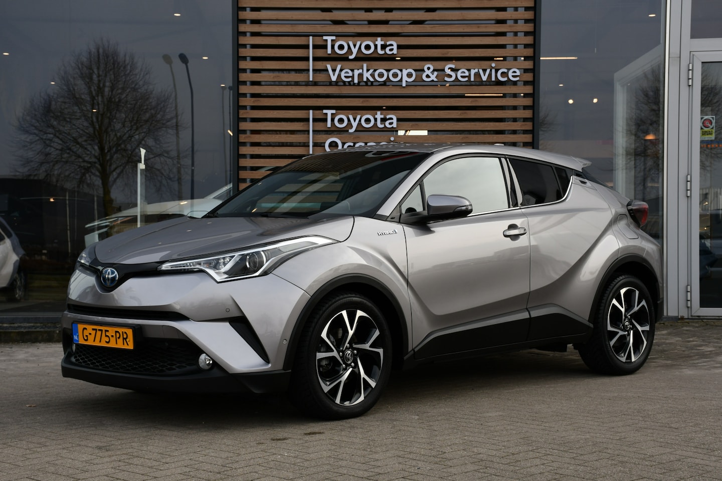 Toyota C-HR - 1.8 Hybride Style Automaat 122pk | Achteruitrijcamera | BSM | PDC vóór- & achter | Automat - AutoWereld.nl