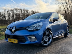Renault Clio - 1.2 GT / Automaat / RS Drive / Navigatie / Camera / 17"LM Velgen / Climate Control / Perfe