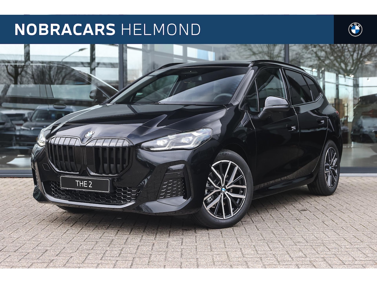 BMW 2-serie Active Tourer - 220i M Sport Automaat / Panoramadak / Trekhaak / Sportstoelen / M Adaptief onderstel / Com - AutoWereld.nl