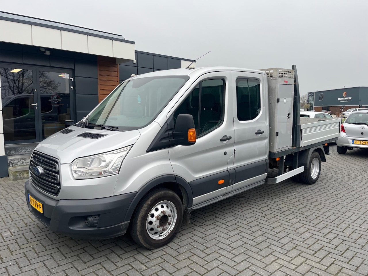 Ford Transit - 350L 155 Pk Dubbelcabine-Pickup Airco 2015 165000 km - AutoWereld.nl