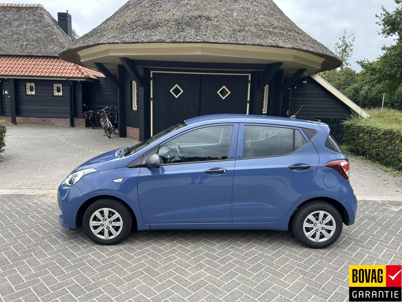 Hyundai i10 - 1.0i i-Motion Airco Cv Led Nap - AutoWereld.nl