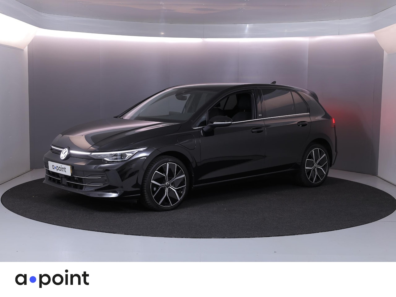 Volkswagen Golf - 1.5 eHybrid 50 Edition 204 pk Automaat (DSG) | Verlengde garantie | Navigatie | Parkeersen - AutoWereld.nl