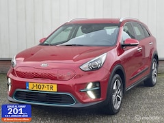 Kia e-Niro - DynamicLine 64 kWh | 92% SOH | € 12400. EX BTW | 1e eig | dealer onderhouden | Carplay | C