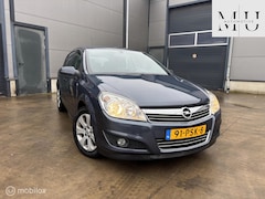 Opel Astra - 1.6 Business