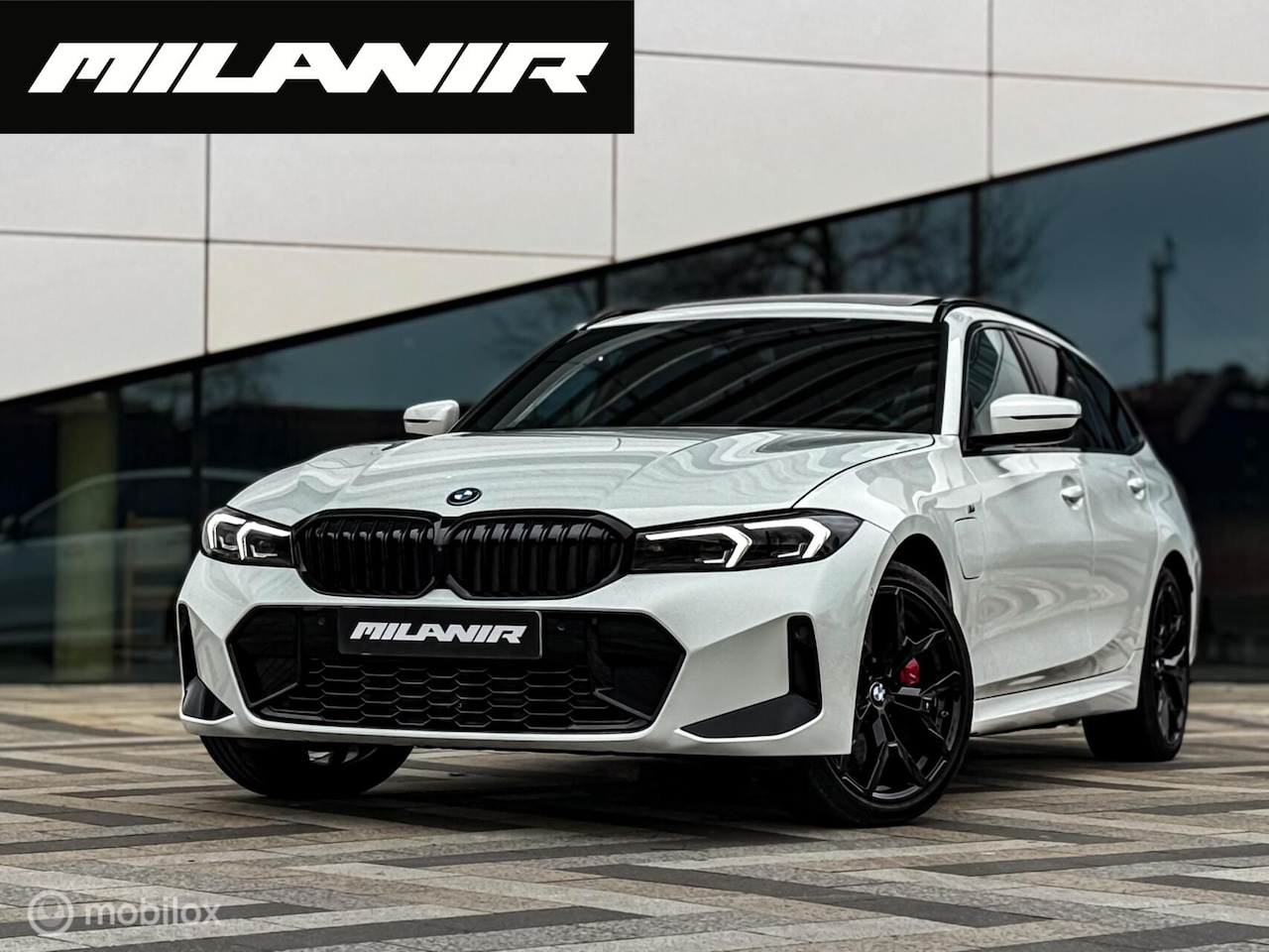 BMW 3-serie Touring - 330e xDrive M Sport Pro |Pano |Kuipstoel |H&K - AutoWereld.nl