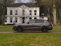 Maserati Levante - 3.0 V6 S AWD 430pk Facelift | Pano-dak | 21 inch | Harman/Kardon | 360 camera
