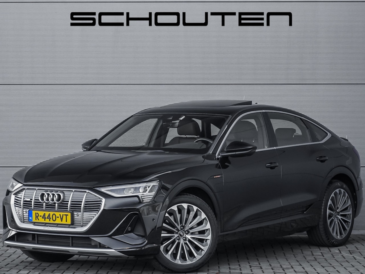 Audi e-tron Sportback - 55 Quattro S Edition 95 kWh Pano ACC Trekhaak Memory 21" - AutoWereld.nl