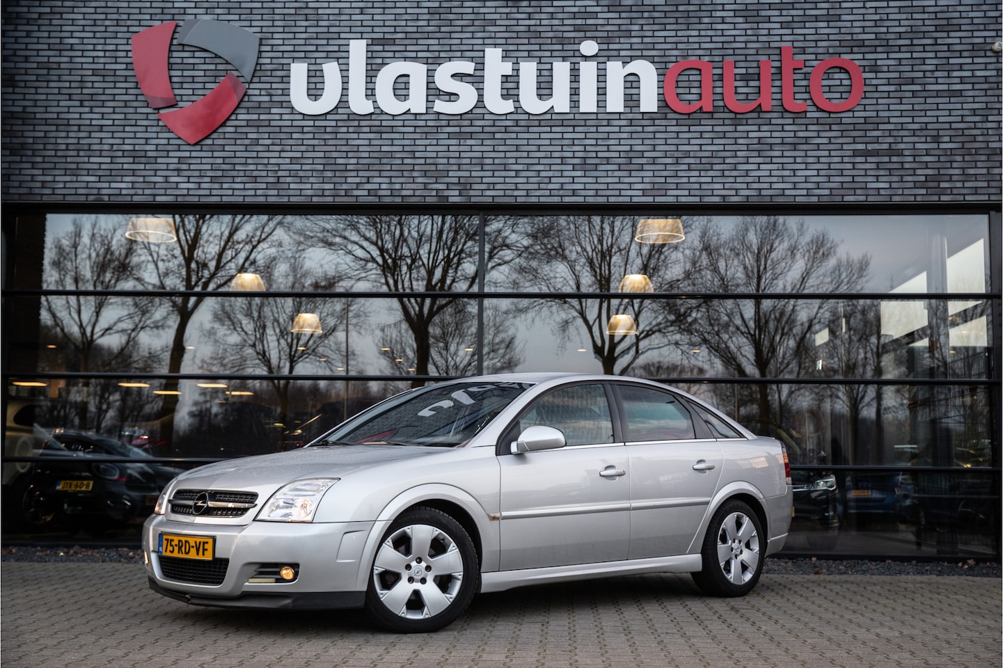 Opel Vectra GTS - 2.2-16V Elegance Automaat! Cruise control, - AutoWereld.nl