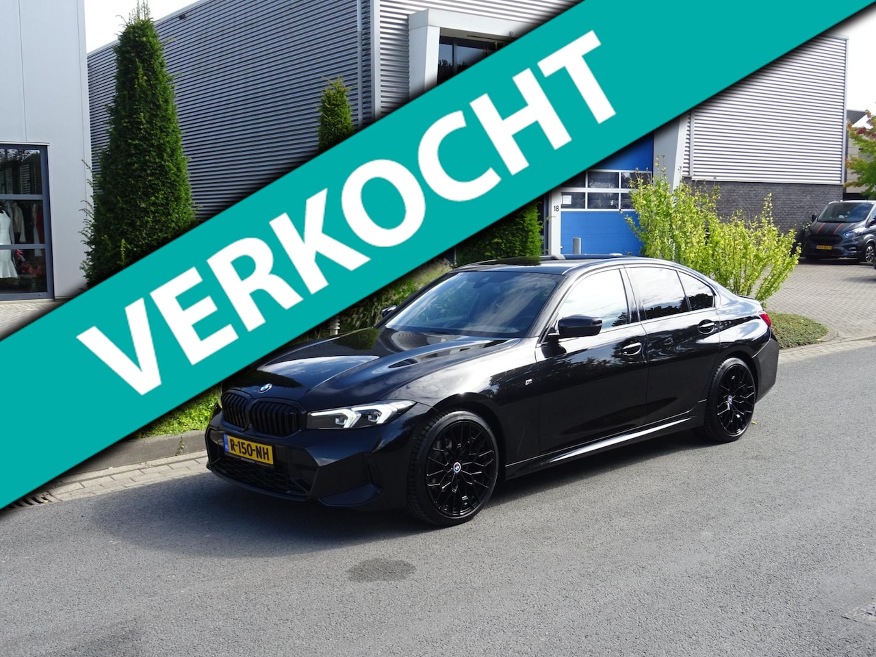 BMW 3-serie - 320i LCI M-Sport | Live Cockpit Plus | 100% Onderhouden - AutoWereld.nl