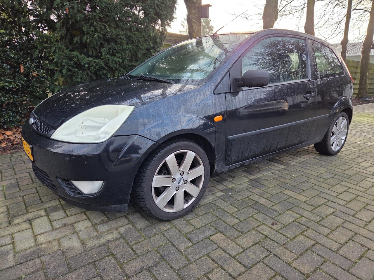 Ford Fiesta - 1.3 Futura *LEES TEKST* - AutoWereld.nl