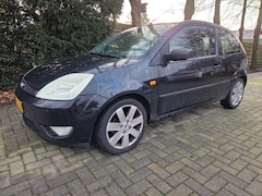 Ford Fiesta - 1.3 Futura *LEES TEKST
