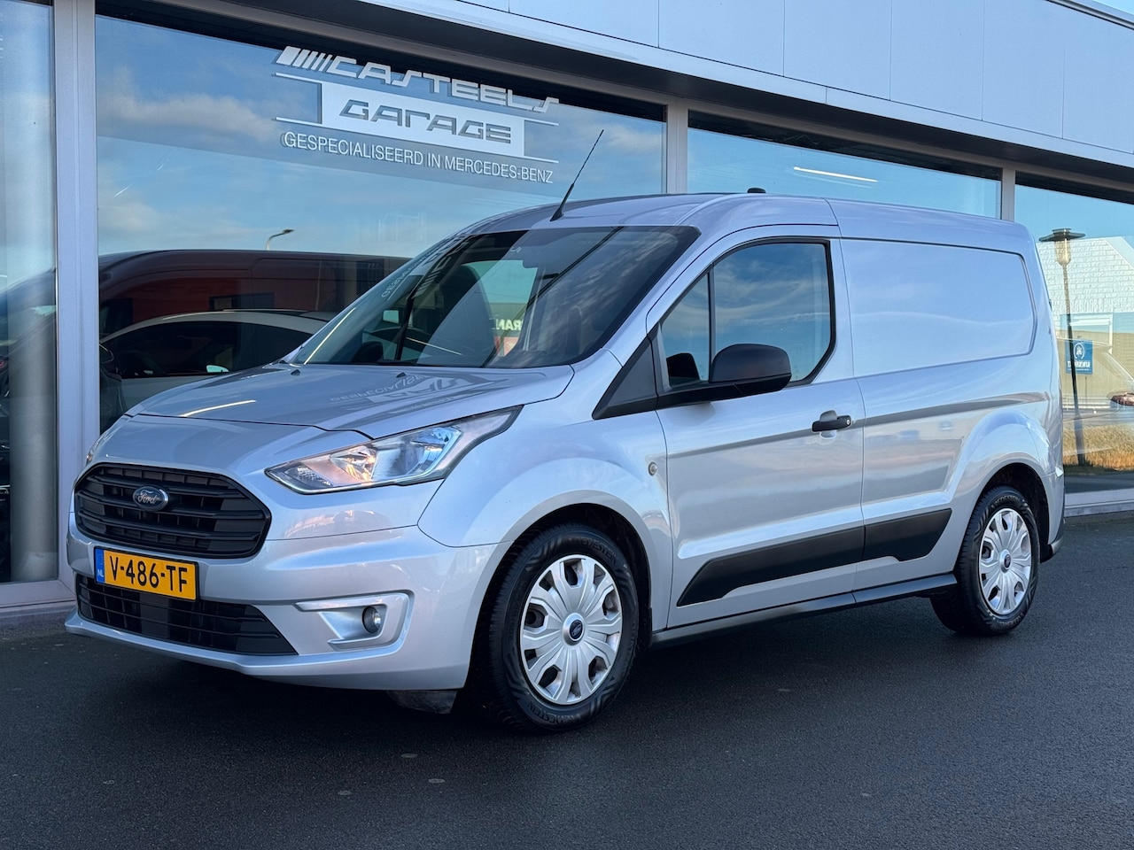 Ford Transit Connect - 1.5 EcoBlue L1 Trend/ trekhaak - AutoWereld.nl