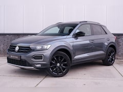 Volkswagen T-Roc - 1.5 TSI Sport | Pano | Trekhaak | LED | Carplay | Camera | Virtual Cockpit | PDC