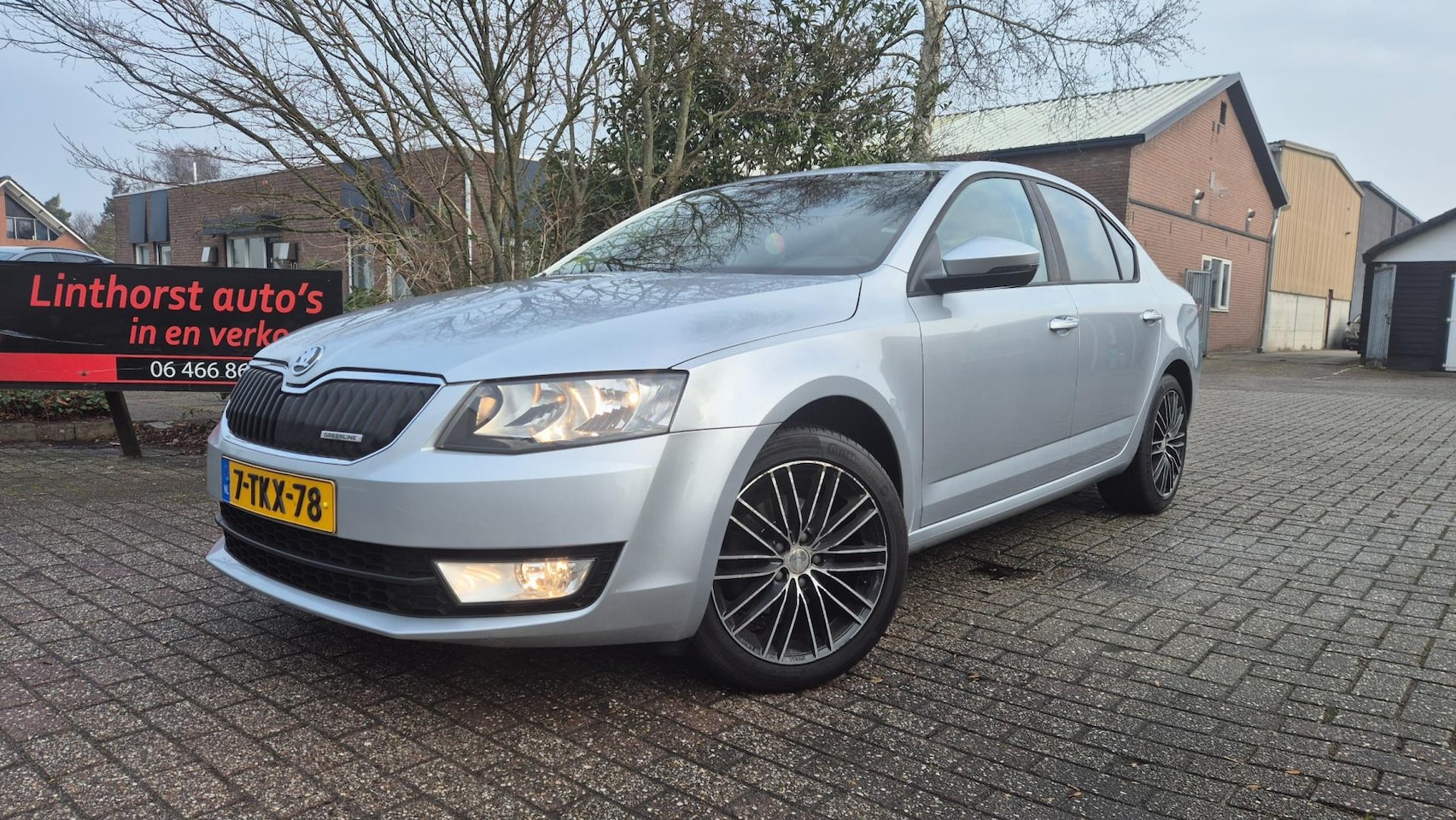 Skoda Octavia - 1.6 TDI Greenline Businessline 1.6 TDI Greenline Businessline CLIMA-NAVI-2014 - AutoWereld.nl