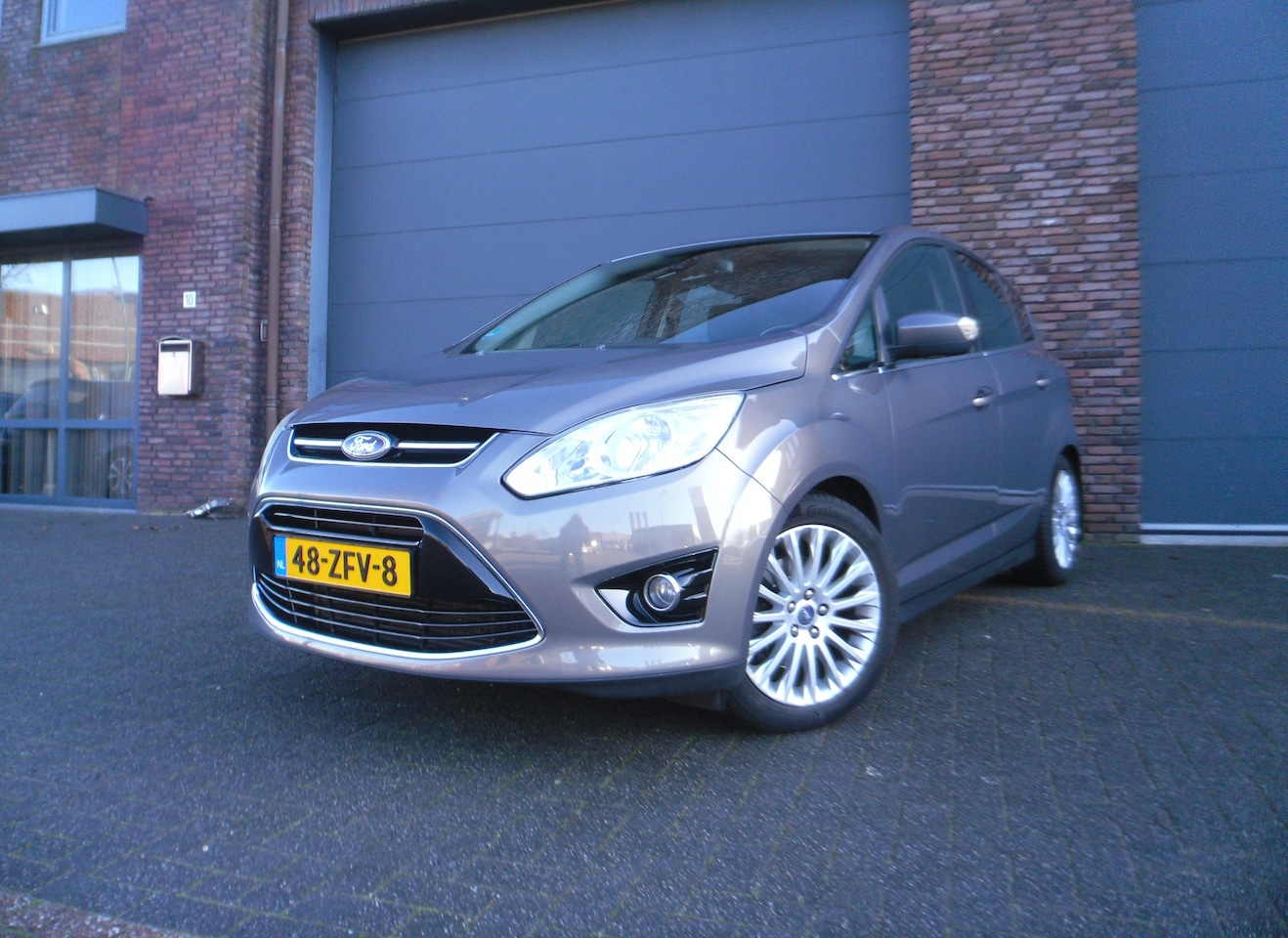 Ford C-Max - 1.6 EcoBoost Titanium 1.6 EcoBoost Titanium Navigatie Trekhaak - AutoWereld.nl