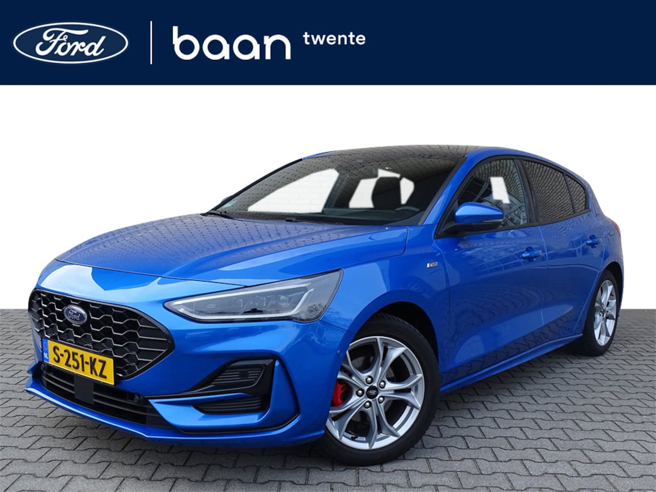 Ford Focus - 1.0 EcoBoost Hybrid ST Line X| Winter Pack | Driver Ass pack | Panorama dak | Camera - AutoWereld.nl