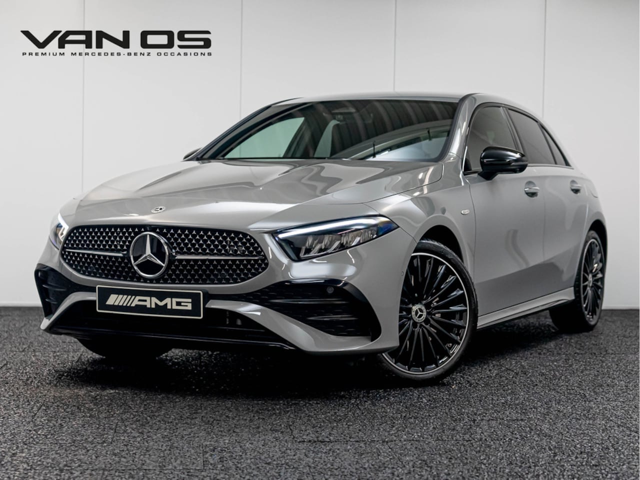 Mercedes-Benz A-klasse - 250 e AMG Line | Night | Alpine Grijs | Keyless-Go | Trekhaak | - AutoWereld.nl