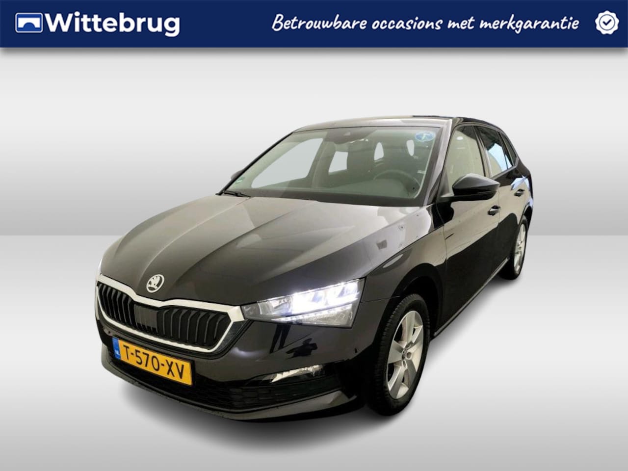 Skoda Scala - 1.0 TSI 110pk Ambition / Navigatie / APP / LM 16 inch / Digital cockpit / LED / Parkeersen - AutoWereld.nl