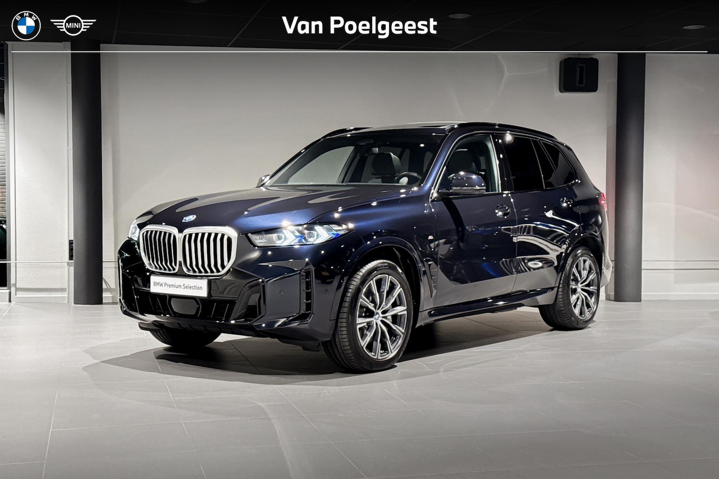 BMW X5 - xDrive50e | M Sport | Harman Kardon | Glazen Panoramadak | Soft-close | Stoelventilatie | - AutoWereld.nl